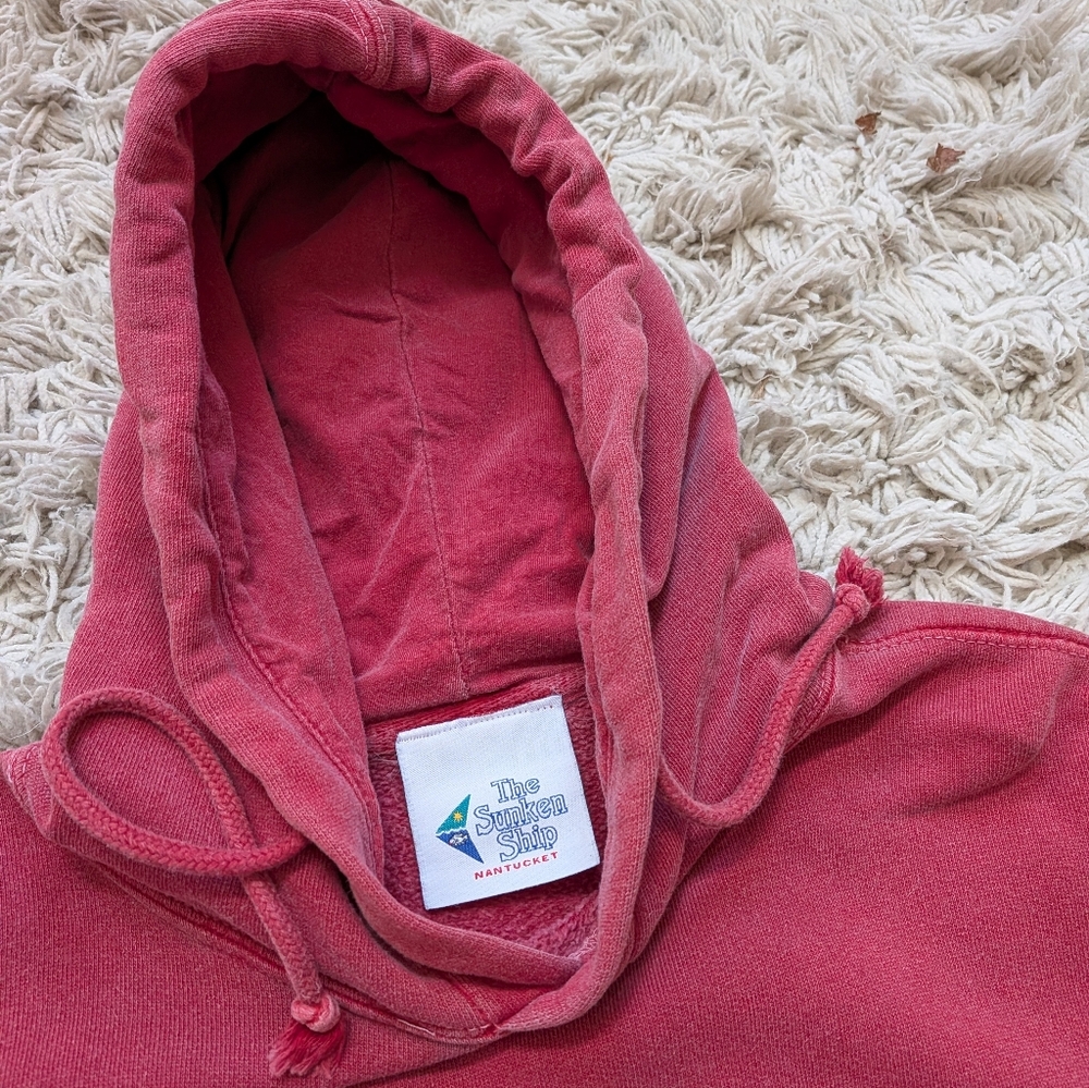 The Sunken Ship Nantucket Hoodie Sweatshirt Maroon L - Picture 2 of 9